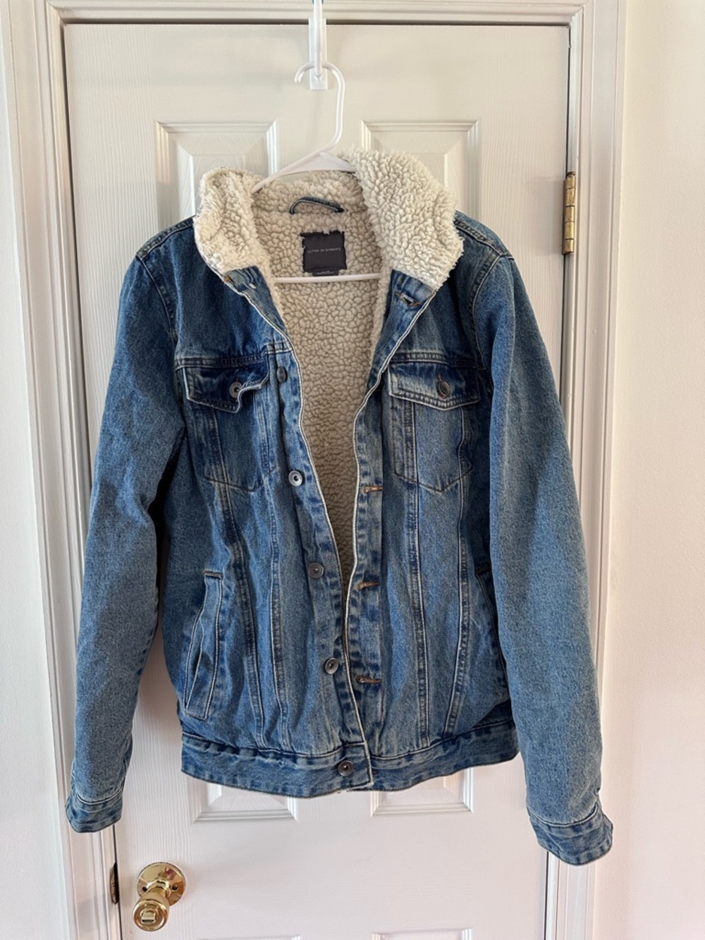 Cotton On Sherpa Lined Denim Jacket Women’s Medium Blue Jean Trucker Cozy Winter